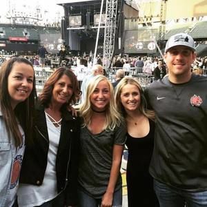 Meet your Posher, Andrea